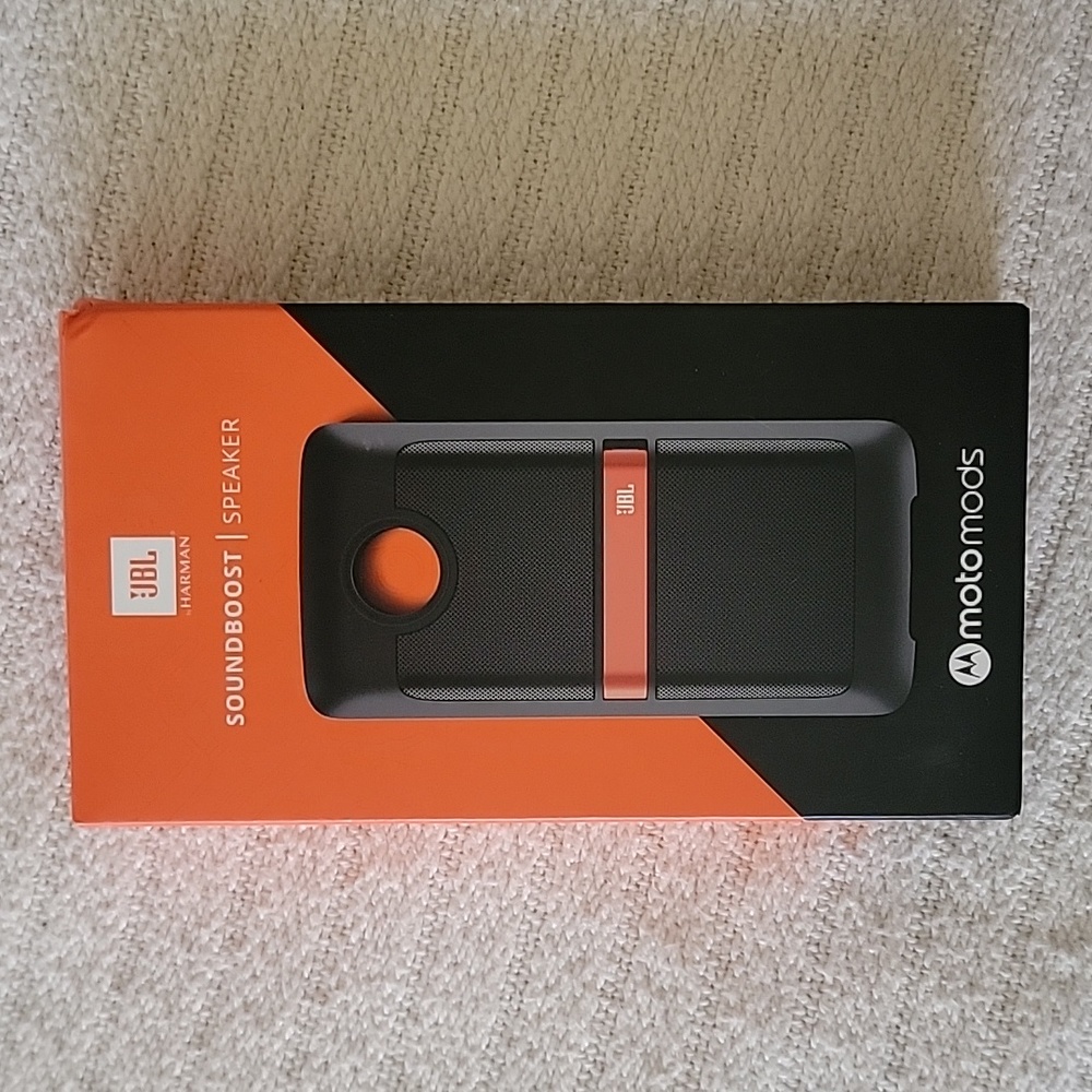 JBL sound boost NWT